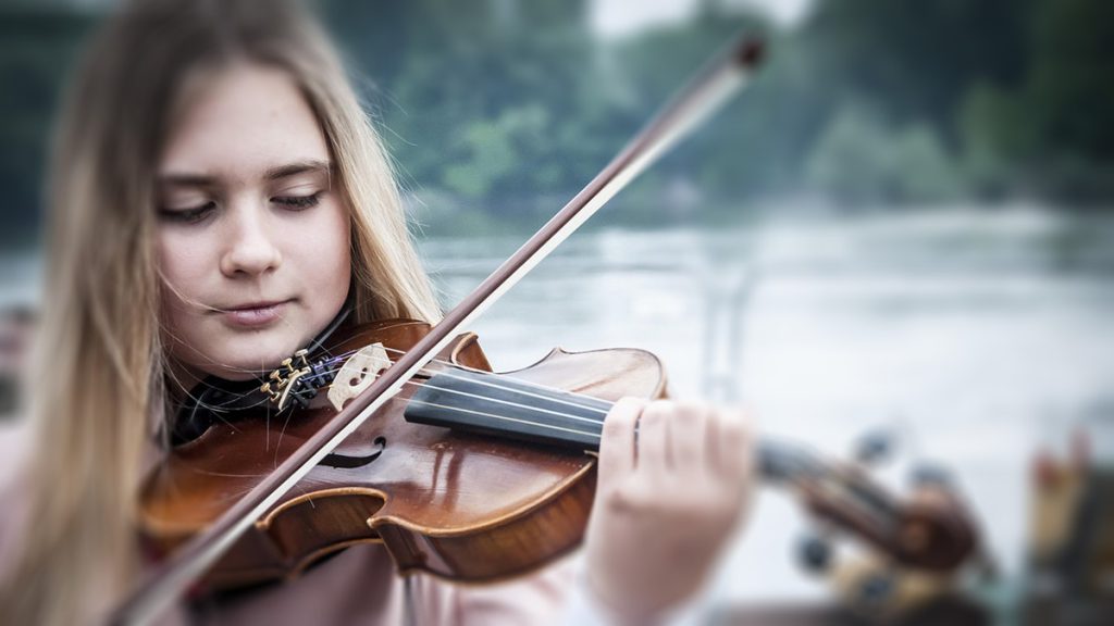 „Juri jagt das Musikgespenst“ im Forum am Schlosspark
